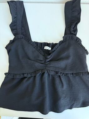 Timing Black Ruffle Strap Sleeveless Top